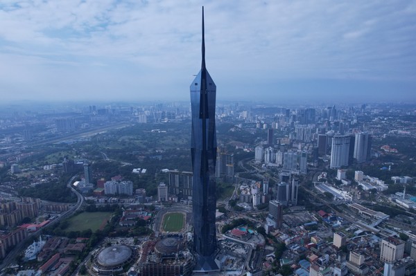 삼성물산이 부르즈 할리파에 이어 말레이시아에 679m 세계 2위 초고층 빌딩 완공했다고 밝혔다. /사진제공=삼성물산