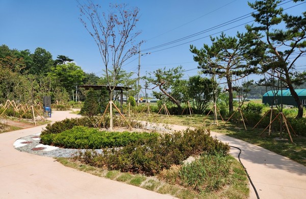 2023년 안산시 복지시설 나눔숲 조성 /사진제공=경기도