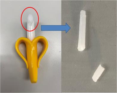 유아의 사용을 가정한 인장(잡아당김) 시험. 어린이가 엄지손가락과 집게손가락이나 치아로 잡을 수 있는 돌출부, 부품에 대한 인장시험에서 작은 부품이 떨어져 나왔다. /자료제공=서울시