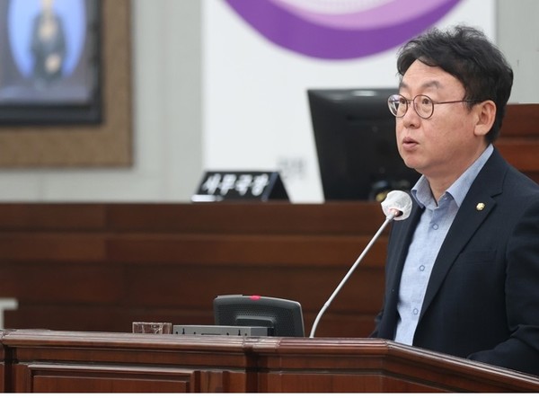 오세철 의원, 제381회 임시회 본회의 5분자유발언 /사진제공=수원시의회