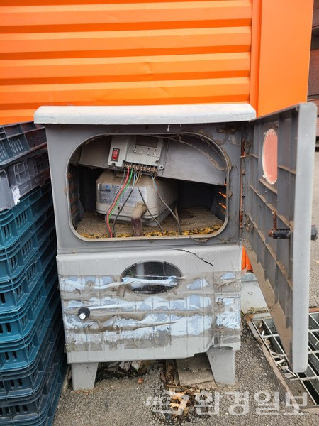 현장의 에어펌프가 오랜시간 방치돼 제대로 작동하지 않고 있는 모습 /사진=환경일보DB