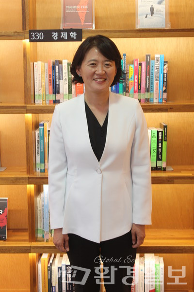 박지혜 변호사는 실제로 작동하는 기후위기 대응 정책을 만들어 내는 것을 22대 국회과제로 제시했다. /사진=박선영 기자 