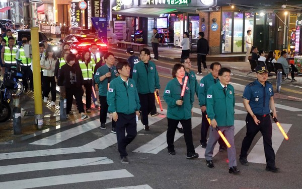 야간 합동 방범 순찰 /사진제공=수원시의회
