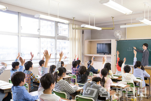 지구에서 살고 있는 한, 우리 모두는 지구를 위해 아주 작은 일이라도 기여해야 한다. 미래 세대인 학생들이 생활하는 학교에서 지구를 지키는 방법에는 무엇이 있을까. /사진=환경일보 DB