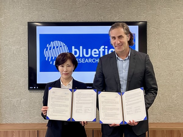 구자영 기획부문장, 키스 헤이즈(Keith Hays) 블루필드리서치 부사장. /사진= 한국수자원공사