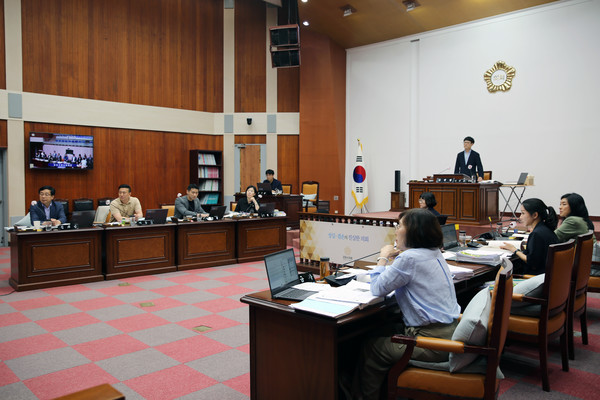  2024년도 군포시 행정사무감사특별위원회 현장 사진 /사진제공=군포시의회 