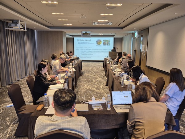 5월28일~29일 제주특별자치도에서 미 해양대기청과 국립수산과학원이 개최해 열린 ‘해양과학기술협력 수산자원패널’ 회의 모습 /사진제공=국립수산과학원