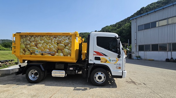 폐참외 수거 전용차량 /사진제공=성주군