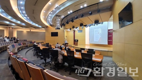 '자연과 인간, 그 공존의 역사와 미래 과제'를 주제로 27일 고대에서 열린 고려대 학문소통연구회 제87차 하계워크숍 전경 /사진=김인성 기자
