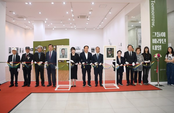 오산시, 죽미령 전투 등 참전용사 추모 위한 특별전시전 개막식 개최 /사진제공=오산시