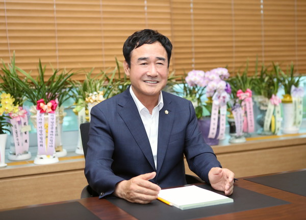이천시의회 박명서 의장 /사진제공=이천시의회 