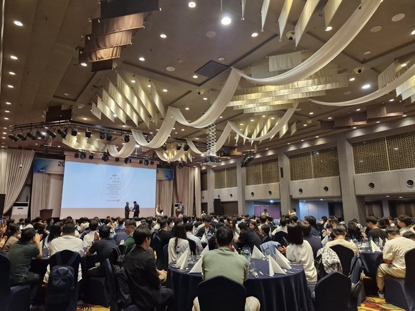 올해 30주년을 맞이한 한국입자에어로졸학회가 지난 3일부터 5일까지 진행한 '2024년도 한국입자에어로졸학회 학술대회'가 성황리 종료됐다고 밝혔다. /사진제공=한국입자에어로졸학회