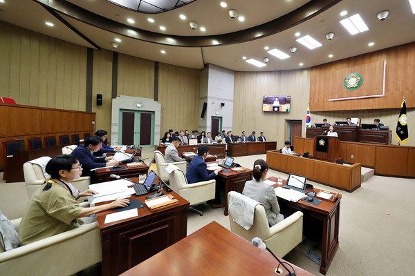 의왕시의회, 15일 제305회 임시회 제1차 본회의를 시작으로 25일까지 11일간 후반기 첫 임시회 운영 /사진제공=의왕시의회