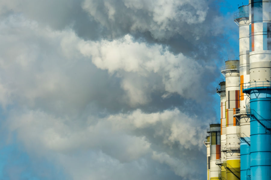 암모니아 혼소는 온실가스 저감 효과는 미미한 데 반해 독성물질과 초미세먼지 발생량 증가 등으로 논란을 빚고 있다. /사진=환경일보DB