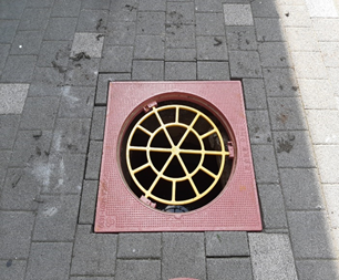 오산시, 맨홀 추락방지시설 설치 모습. 사진제공=오산시