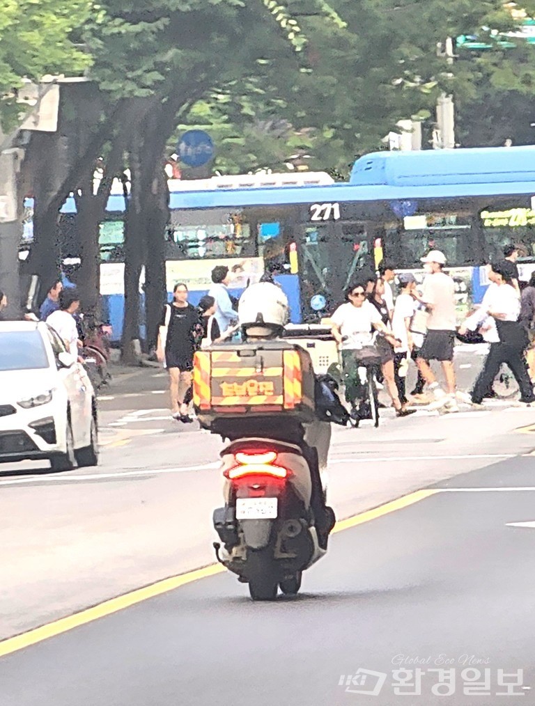 배달·운전(5.5%) 분야는 과거와 달리 감소로 전환했는데 이는 코로나19 세계적 유행 종료로 인한 배달 수요 감소 등의 영향으로 보인다. /사진=환경일보DB