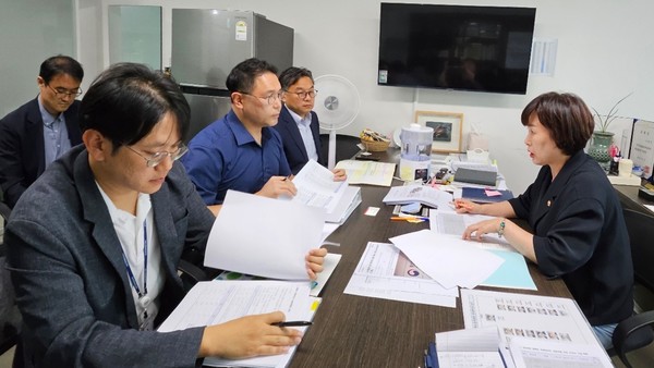 이채영 의원, 주요사업 현황 점검 /사진제공=경기도의회