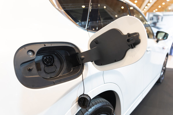 서울시는 현시점에서 충전제한이 전기차 화재예방에 유의미한 방법이라 보고, 전기차 90% 충전제한 정책을 추진할 계획이다. /사진=환경일보DB