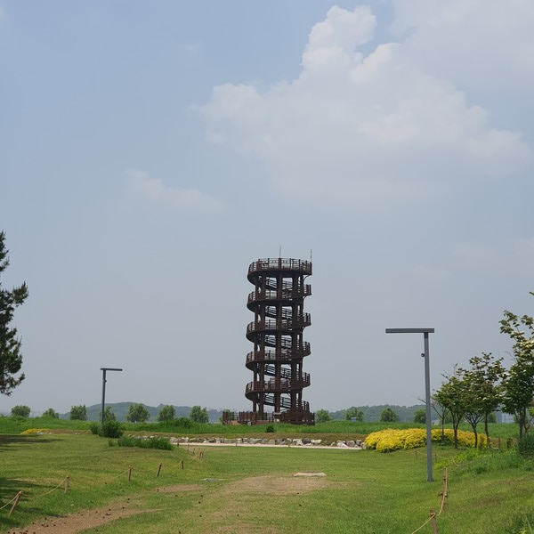 갯골생태공원 흔들전망대 /사진제공=시흥도시공사