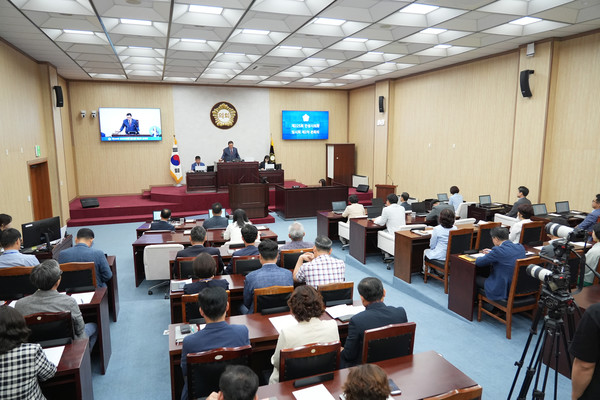 안성시의회, 제225회 임시회가 11일간의 일정을 끝으로 6일 폐회 /사진제공=안성시