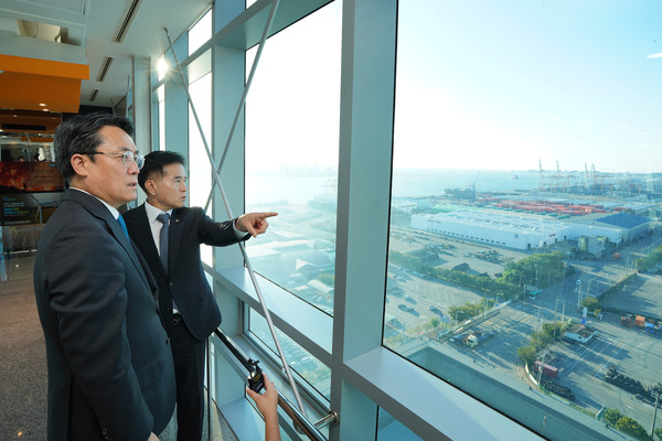 강도형 해수부 장관, 평택 항만 현장 점검 /사진제공=해양수산부