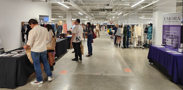 미국 LA에서 개최한 수출로드쇼 현장 /사진제공=경과원