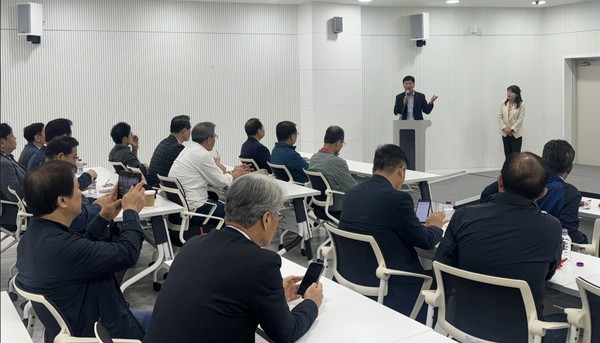 수기총 임원진과 간담회 개최 /사진제공=수원시