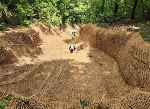 산사태 사면 복구 현장 /사진제공=국립공원공단