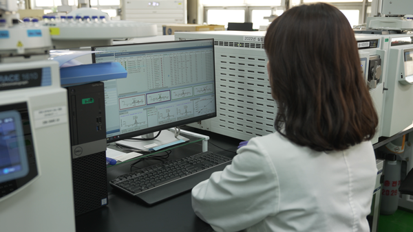 서울시보건환경연구원 강남농수산물검사소는 농·수산물의 안전성 검사를 신속하게 실시하고, 부적합 제품의 유통 차단에 앞장서고 있다. /사진=서울시보건환경연구원