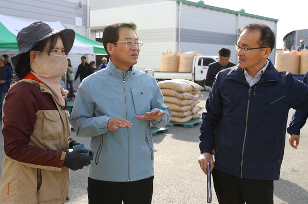 가루 쌀 수매 현장 /사진제공=강진군