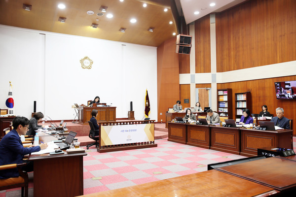 군포시의회 제277회 임시회, ‘2025 군포시 주요업무보고’ 청취 현장 /사진제공=군포시의회