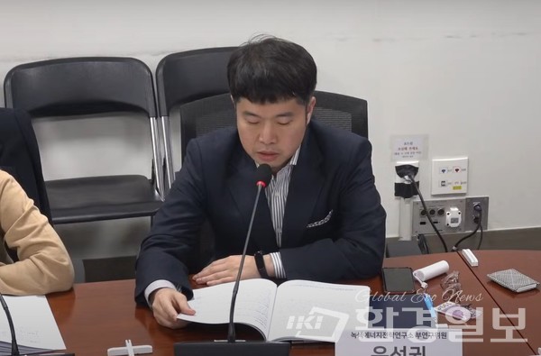 윤성권 녹색에너지전략연구소 부연구위원은 “재생에너지 확대, 지역 및 주민 수용성, 전력자립도 등 지역의 역할이 중요하다”고 전했다.