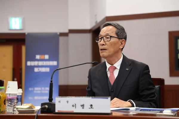 이병호 한국농어촌공사 사장은 농어업인이 실질적인 혜택을 받을 수 있도록, 관련 제도를 보완하고 기후변화 시대에 대응할 수 있도록 철저히 준비하겠다는 뜻을 밝혔다. /사진제공=농어촌공사