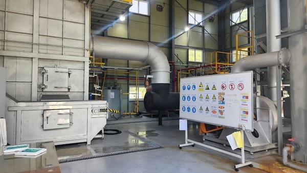 신안군 읍.면사무소에 설치된 농어촌 폐기물 소각시설 / 사진제공=신안군