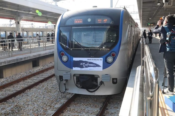 광역전철 운행률은 평시대비 76% 수준, KTX 운행률은 평시대비 67% 수준(SRT 포함시 75% 수준)으로 운행할 계획이다. /사진제공=울산시