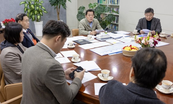 ‘긴급 민생경제 현안 비상대책 간담회’ /사진제공=수원시