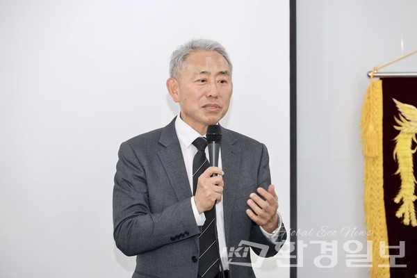 김익수 환경일보 대표는 환경기술사들이 기후변화 대응과 생태계 보호를 위해 국가 환경정책의 핵심 역할을 맡아야 한다고 강조했다. /사진=박준영 기자