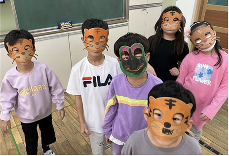 놀이와 체험을 통해 생태감수성을 높이는 ‘늘봄학교 환경특화 교육’ /사진제공=한국환경보전원