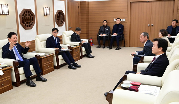 경남도-진주시가 미래항공산업 생태계 조성을 위한 협력 강화에 나선다. /사진제공=진주시