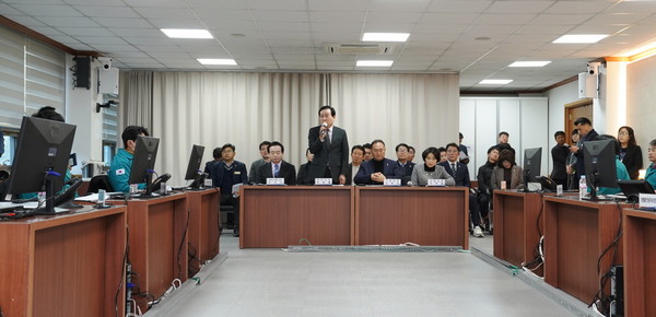 설 종합대책 상황실 방문 및 격려 /사진제공=목포시