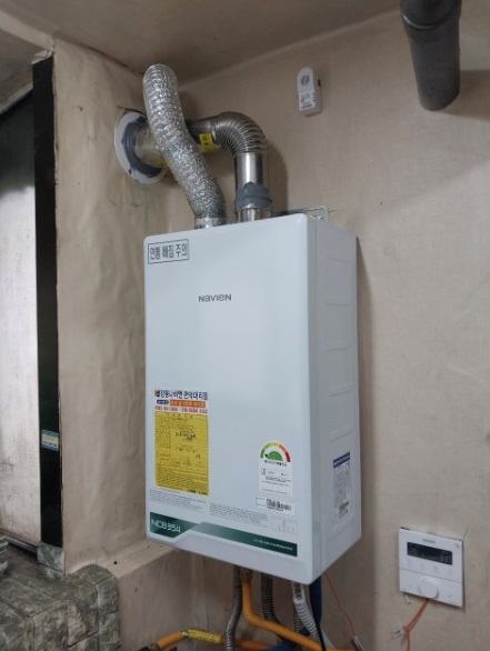 에너지 취약 가구에 신규 설치된 친환경 보일러 /사진제공=관악구
