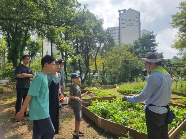 2025년 온가족텃밭교실에 참여할 가족 모집 /사진제공=의왕시