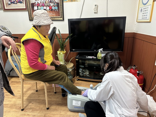 진도군, 어르신 무릎인공관절과 안질환 수술비 지원 /사진제공=진도군