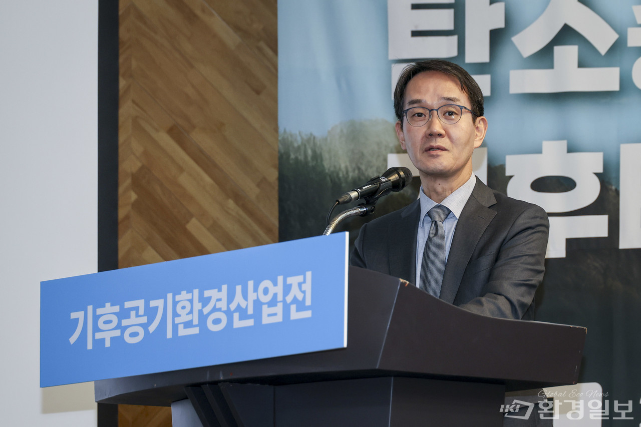 송영일 국가기후위기적응센터 선임연구위원은 기후변화로 인한 영향과 취약성을 평가해 적절한 대응 대책을 마련하는 데 최소한 5~10년 정도의 시간 필요하다고 강조했다. /사진=이다빈 기자