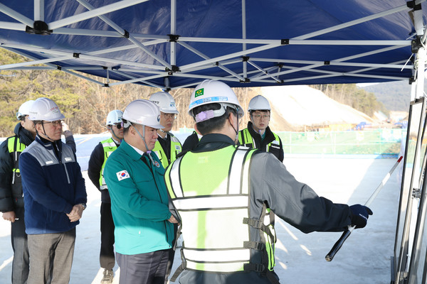 백원국 2차관, 호남고속철도 건설현장 점검 /사진제공=국토교통부