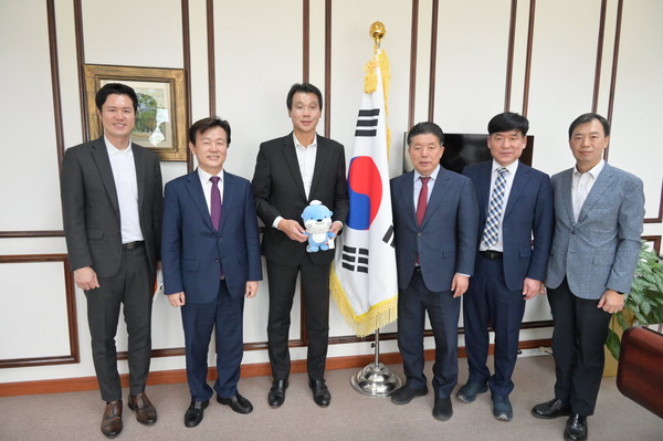 조규일 진주시장, 진양호동물원ㆍ정원 활성화 위해 싱가포르 방문 / 사진제공=진주시