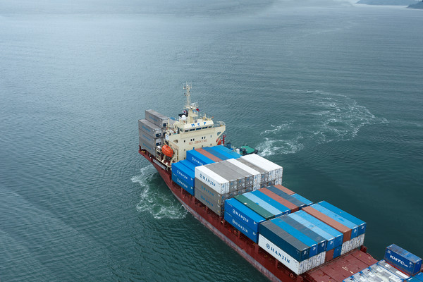 탄소국경조정제도와 같은 일방적 탄소중립 추진정책이 도입된다면 전 세계 각국의 생산 및 교역 감소에 따라 경제적 후생 감소가 우려된다. /사진=환경일보DB