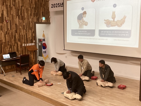 관리감독자 안전보건 정기교육 실시  /사진제공=강원도