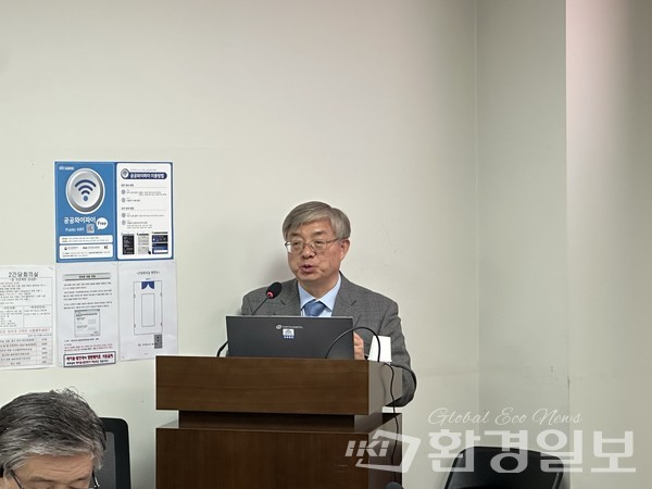 유연철 사무총장은 트럼프 행정부의 기후 정책 퇴행이 글로벌 기후 거버넌스를 약화시키고 있다며, 기후위기 대응에는 정부뿐 아니라 기업과 시민사회 등 다양한 주체의 참여가 필요하다고 강조했다. /사진=박준영 기자