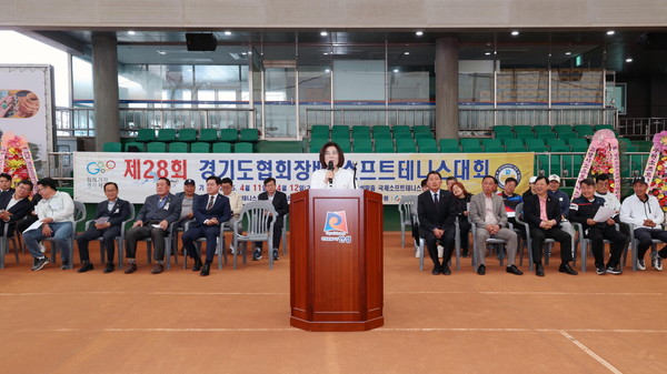 제28회 경기도협회장배 소프트테니스 대회 김보라 안성시장 환영사 모습  /사진제공=고안성시